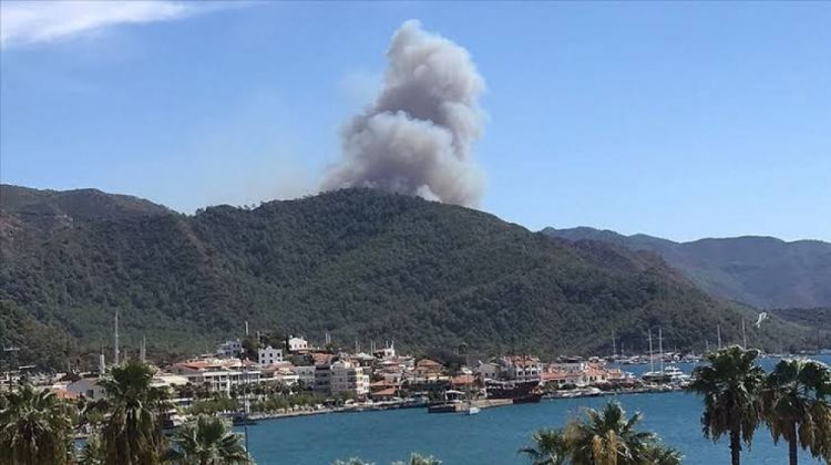 Türkiyənin Marmaris bölgəsində meşə yanğını başlayıb