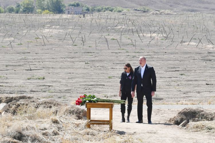 Prezident İlham Əliyev və birinci xanım Mehriban Əliyeva Füzuli rayonuna səfər ediblər<font color='red'> - YENİLƏNİB</font><font color=red> - FOTOLAR</font>