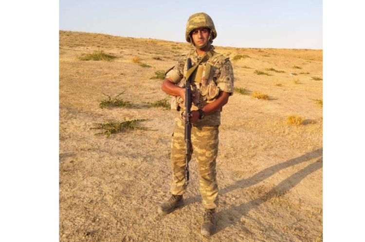 Sonsuz ehtiramla anırıq... Baş leytenant Zülfü Rzayev<font color=red> - FOTOLAR</font>