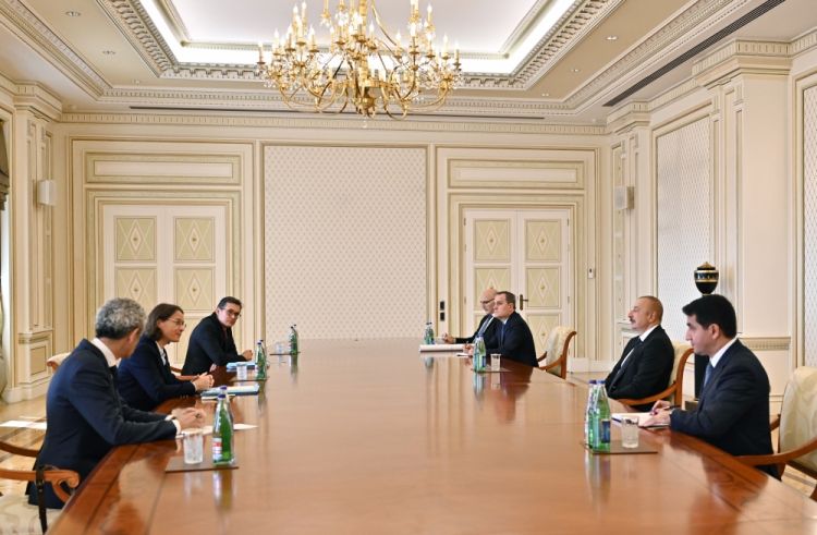 Prezident İlham Əliyev Fransa Prezidenti Kabinetinin müşavirini qəbul edib<font color='red'> - YENİLƏNİB</font>