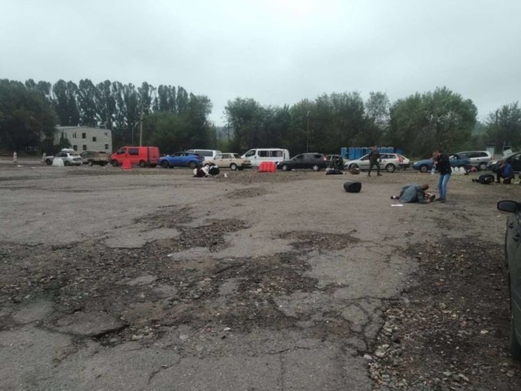 Zaporojyedə mülki avtomobil karvanına raket zərbəsi endirilib, azı 23 nəfər ölüb<font color=red> - FOTOLAR</font>