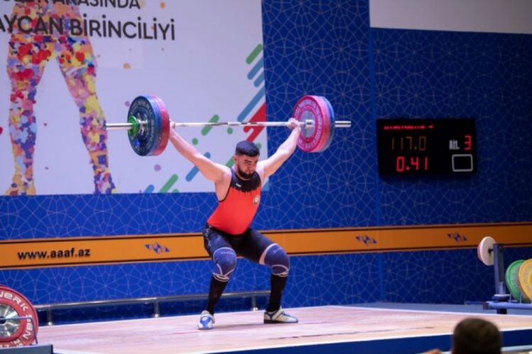 Gənclər arasında ağır atletika üzrə Azərbaycan birinciliyinə yekun vurulub