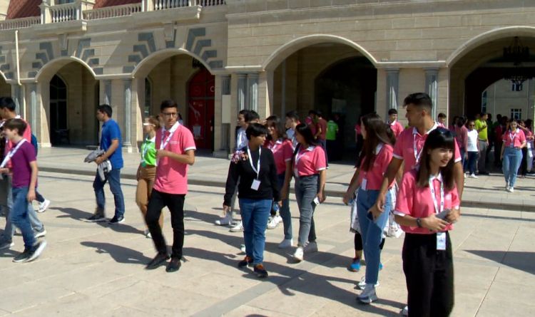 Ümumdünya Şahmat Olimpiadasının iştirakçıları Naxçıvanla tanış olurlar<font color=red> - VİDEO</font>
