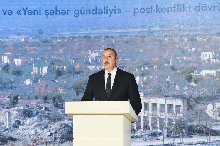 Azərbaycan Prezidenti: Bu gün biz yeni, ancaq xoş çağırışlarla üzləşirik