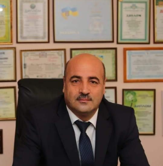 Müəllim keçmişi öyrədən, gələcəyi qurandır