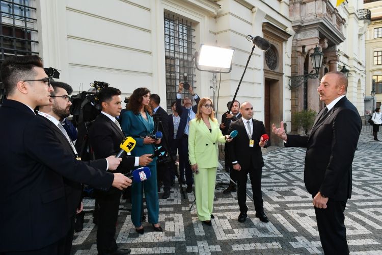 Prezident: Azərbaycanın Avropa ailəsinə dəvət olunması deməyə əsas verir ki, əlaqələrimizin çox gözəl perspektivləri var