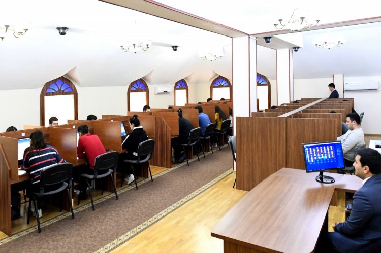 Naxçıvanda dövlət orqanlarında vakant vəzifələrin tutulması üçün keçirilən test imtahanı başa çatıb