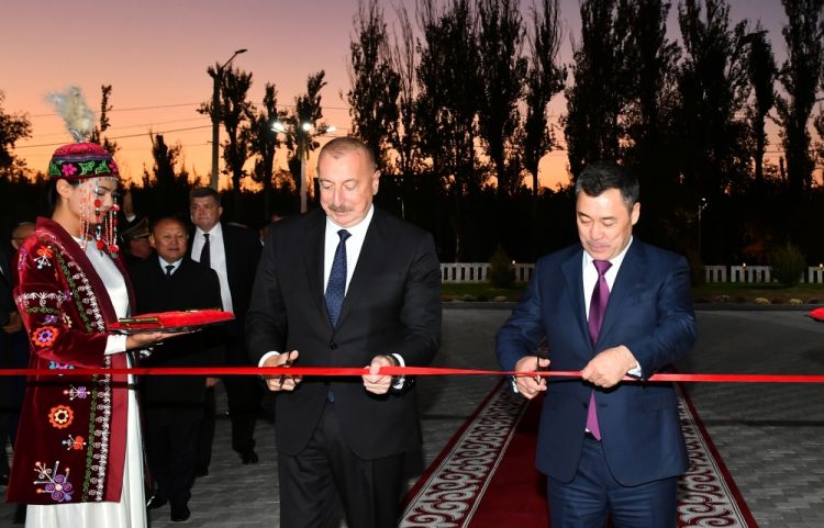 Bişkekdə Qırğızıstan-Azərbaycan Dostluq Parkı açılıb<font color='red'> - YENİLƏNİB</font><font color=red> - FOTOLAR</font>