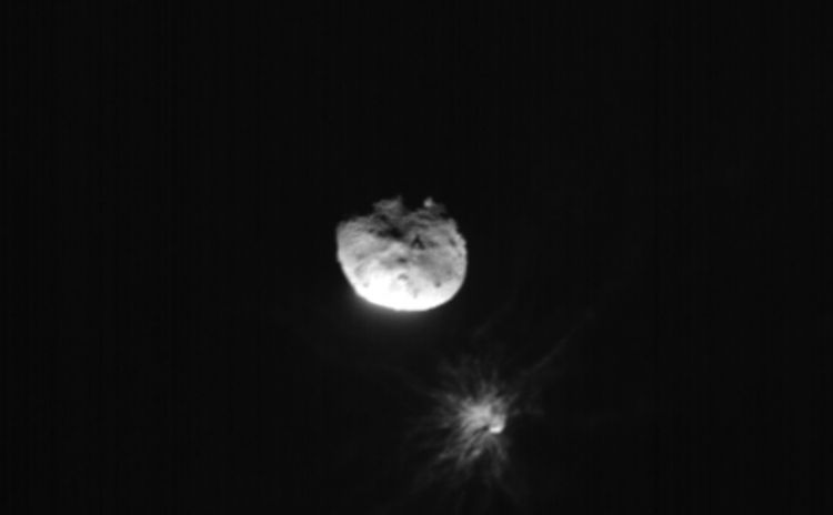 NASA alimləri ilk dəfə asteroidin istiqamətini dəyişdiriblər