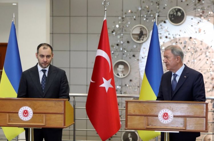 Hulusi Akar: Bu günədək Ukrayna limanlarından ümumilikdə 7 milyon 700 min ton taxıl daşınıb