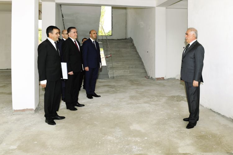 Şahbuz şəhərində məktəbdənkənar təhsil müəssisələri üçün yeni bina inşa olunur