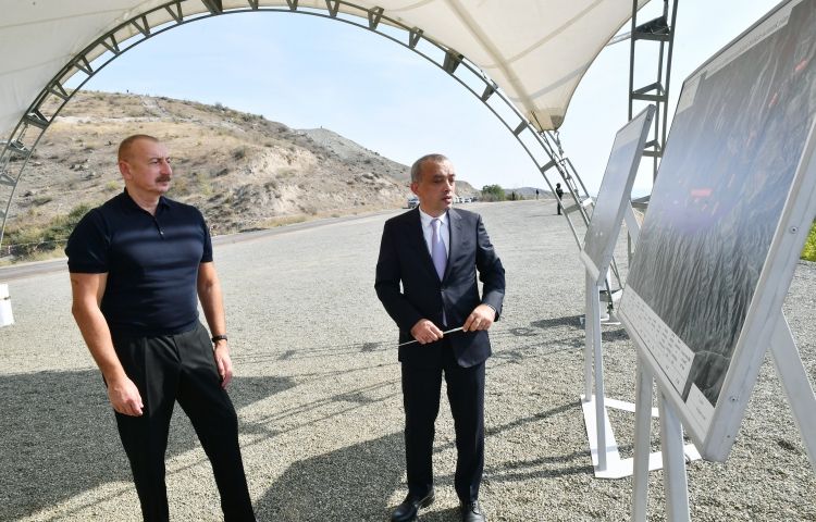 Prezidenti İlham Əliyev Qubadlı rayonu ərazisində yaradılacaq “Zabuxçay” və “Bərgüşadçay” su anbarlarının layihələri ilə tanış olub<font color='red'> - YENİLƏNİB</font>