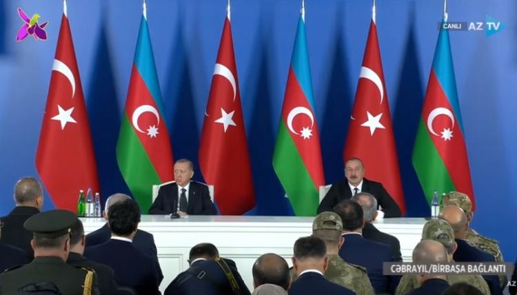 Azərbaycan və Türkiyə prezidentləri Cəbrayıl şəhərində mətbuata birgə bəyanatlarla çıxış ediblər<font color='red'> - YENİLƏNİB</font>