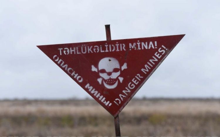 Laçında 2 nəfər minaya düşərək xəsarət alıb