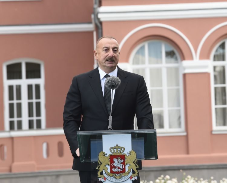 Prezident İlham Əliyev: Bizim Gürcüstanla dostluq və qardaşlıq münasibətlərimiz tranzit üçün imkanlar yaradır