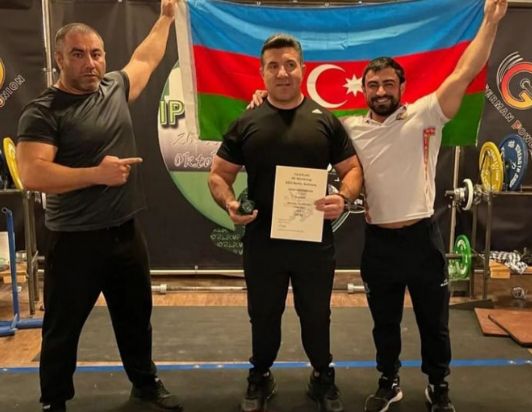 İdmançımız Camal Əhmədzadə dünya kuboku yarışında bürünc medal qazanıb