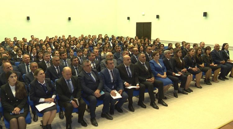 Babəkdə 11 məktəb yüksək nəticələrə görə mükafatlandırılıb<font color=red> - FOTOLAR</font>