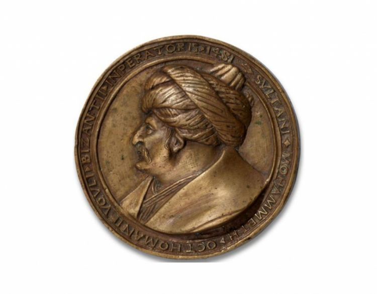 Fatih Sultan Mehmetin təsvir olunduğu medalyon 38 min funt sterlinqə satılıb