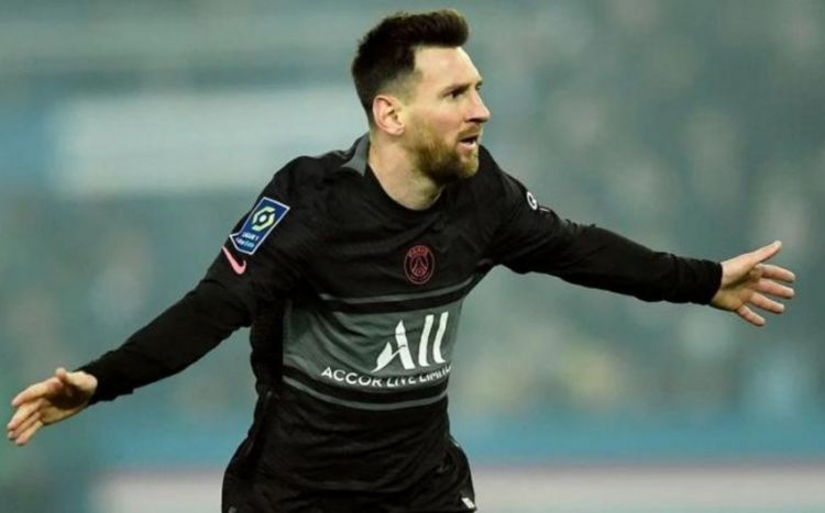 Messi böyük titul əldə etmədən PSJ-dən ayrılmaq istəmir