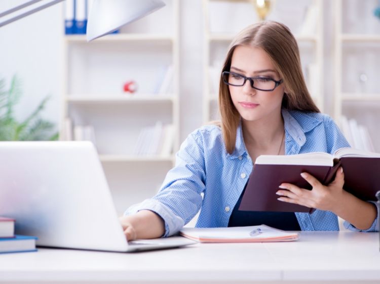 Təhsil krediti alan tələbələrin sayı 10 mini keçib