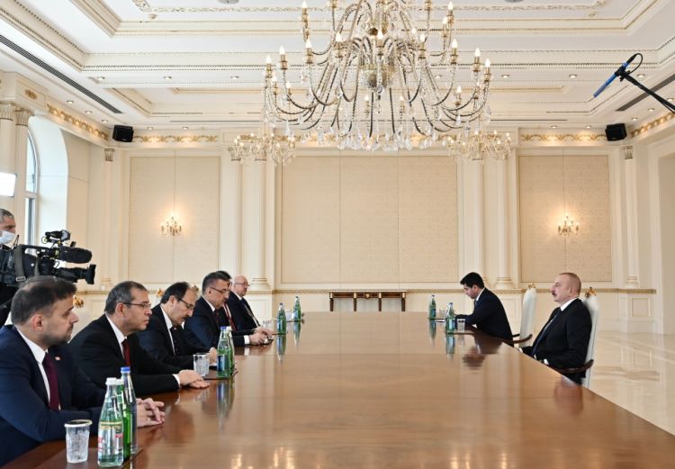 Prezident İlham Əliyev Türkiyənin Vitse-prezidentini qəbul edib<font color='red'> - YENİLƏNİB</font>