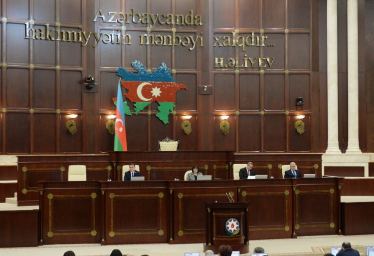 Milli Məclis Zəfər Günü ilə əlaqədar Bəyanat qəbul edib