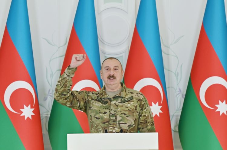 Prezident İlham Əliyev Zəfər Günü münasibətilə Şuşada təşkil olunan tədbirdə iştirak edib<font color='red'> - YENİLƏNİB</font><font color=red> - FOTOLAR</font>