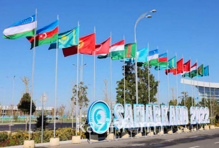 Özbəkistan Prezidenti Beynəlxalq Türk İqtisadi Forumunun hər il keçirilməsi təşəbbüsünü irəli sürüb
