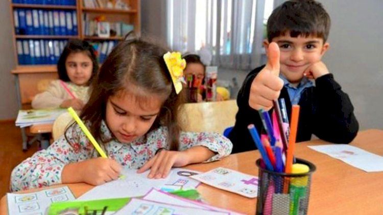 Məktəblərdə payız tətilinin tarixləri açıqlanıb