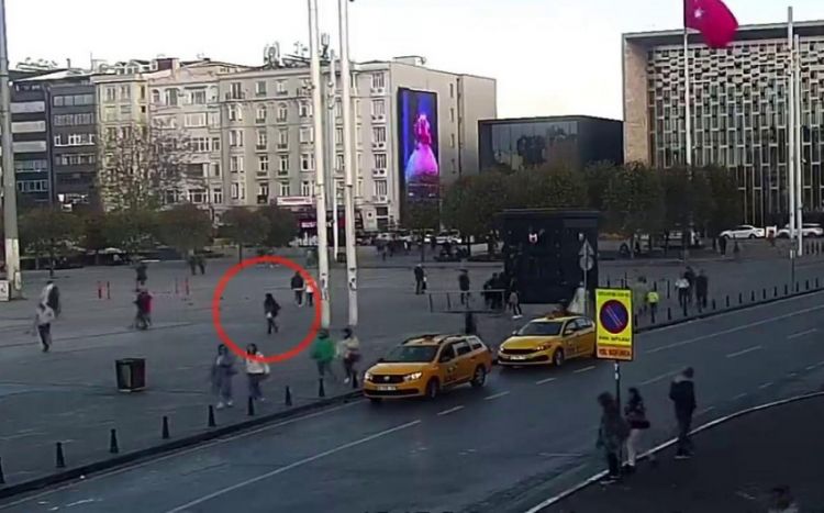 İstanbulda terror törədən qadının yeni görüntüləri yayılıb<font color=red> - VİDEO</font>