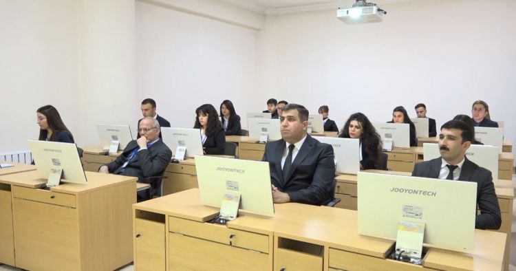 Naxçıvanda mütəxəssislər üçün aktual mövzuda vebinar keçirilib<font color=red> - VİDEO</font>