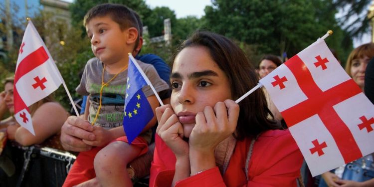 Avropa İttifaqı Gürcüstanı üzvlük üçün hazırladığını bəyan edib
