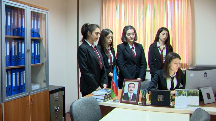 Gələcəyin hüquqşünasları praktik biliklər əldə edib<font color=red> - FOTOLAR</font>