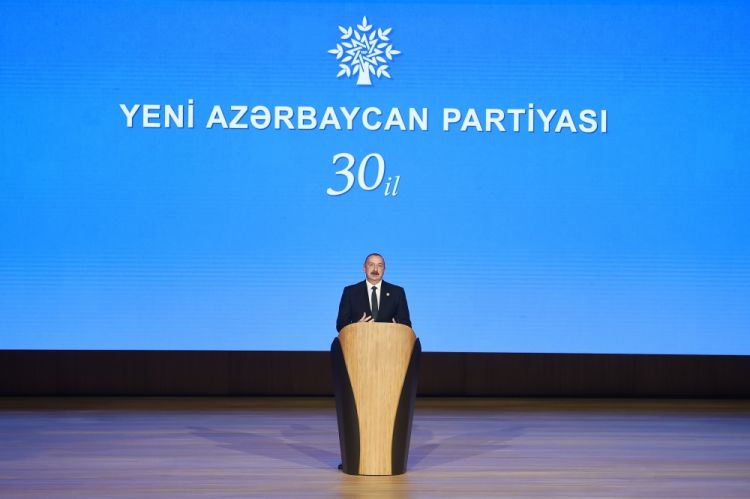 Prezident İlham Əliyev: Ulu Öndərin Azərbaycan Prezidenti seçilməsi ilə tariximizin qara səhifəsi bağlandı