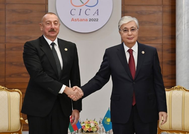 Prezident İlham Əliyev Qazaxıstan Respublikasının Prezidenti Kasım-Jomart Tokayevə zəng edib