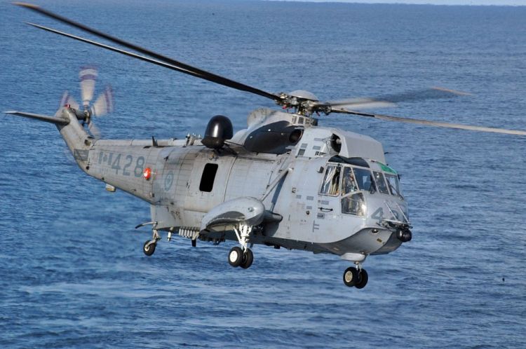 The Times: Böyük Britaniya Ukraynaya “Sea King” helikopterləri verəcək