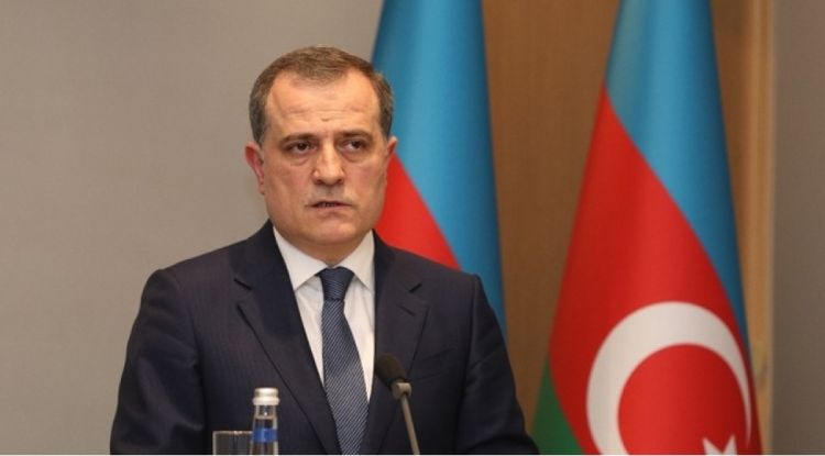Ceyhun Bayramov: "Ermənistan Azərbaycan ərazilərində basdırdığı minaları Laçın dəhlizindən daşıyıb”