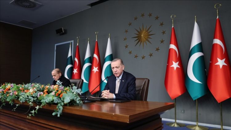 Türkiyə Prezidenti: Qardaş Pakistan və Azərbaycanla üçtərəfli əməkdaşlığımız sürətlə inkişaf edir