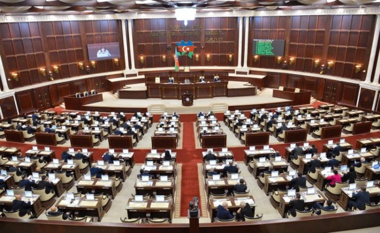 Milli Məclisin payız sessiyasında növbəti plenar iclası keçirilir