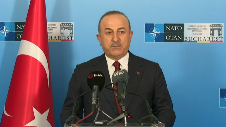 Buxarestdə Türkiyənin, İsveçin və Finlandiyanın xarici işlər naziri arasında üçtərəfli görüş olub