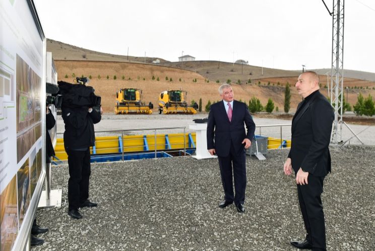 “Şəki-Oğuz” Aqroparkında yeni zavodun təməli qoyulub<font color='red'> - YENİLƏNİB</font><font color=red> - FOTOLAR</font>