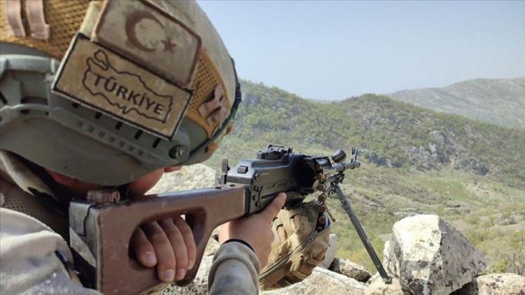 Türkiyə təhlükəsizlik qüvvələri terrorçulara qarşı mübarizəni davam etdirir