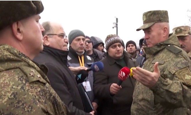 Azərbaycan dövlət qurumlarının əməkdaşları Xankəndiyə daxil olub<font color=red> - VİDEO</font>