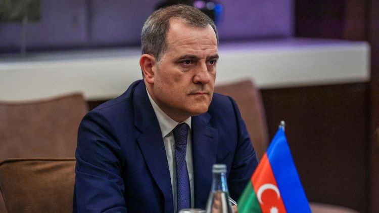 Laçın dəhlizindən qeyri-humanitar məqsədlər üçün istifadə qadağandır - Ceyhun Bayramov