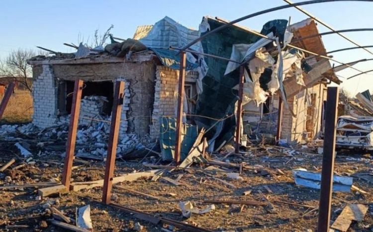 Rusiya Ukraynanın Zaporojye vilayətinə raket zərbəsi endirib, 2 dinc sakin ölüb, 2-si yaralanıb