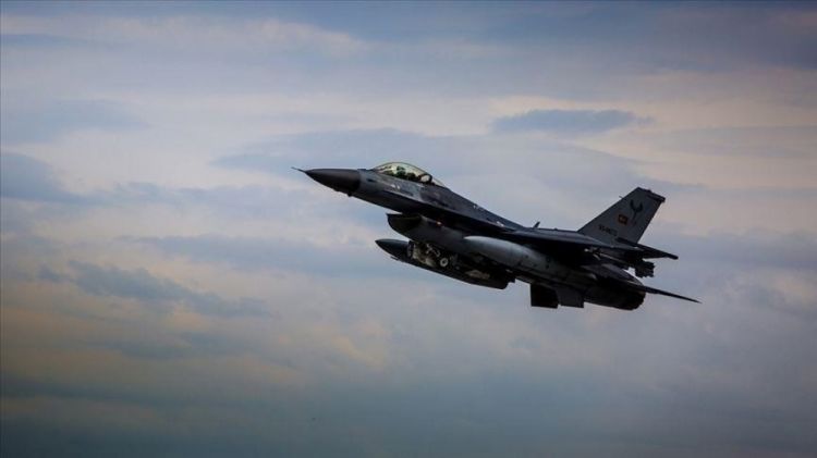 “F-16” qırıcıları ilə bağlı Türkiyəyə tətbiq edilən qadağa aradan qaldırılıb