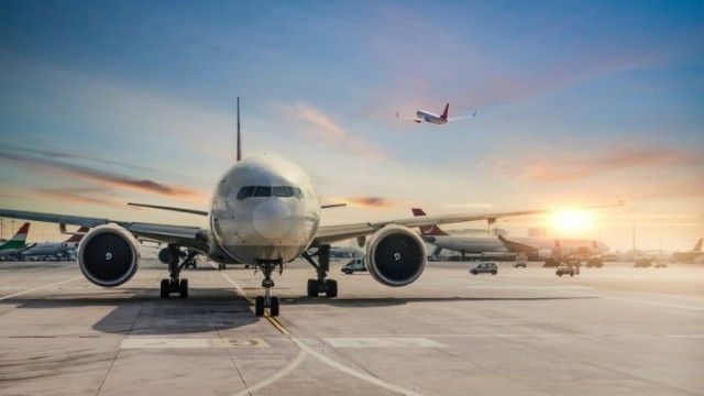 Rusiyanın 11 aeroportunda uçuş məhdudiyyəti dekabrın 21-dək uzadılıb