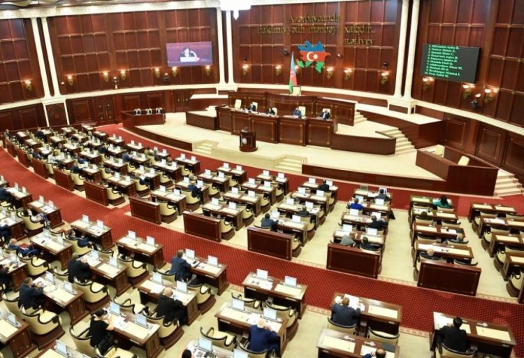 Milli Məclisdə 60 məsələnin müzakirəsi başlayıb