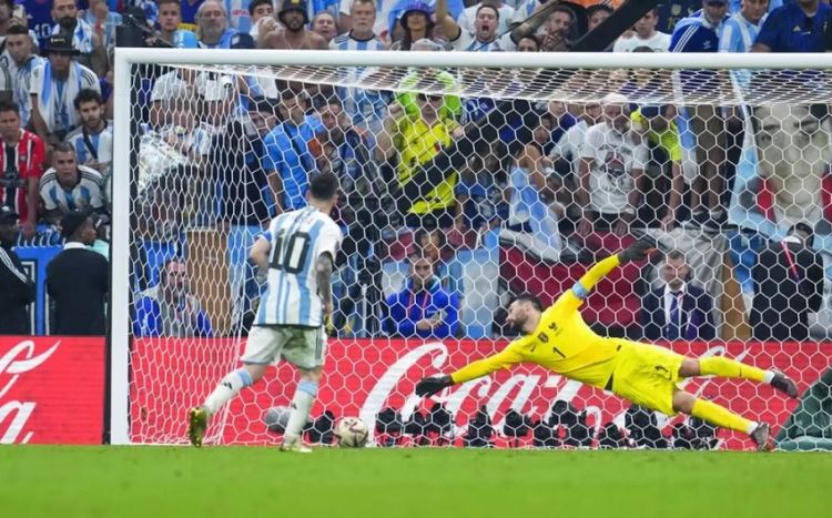 Messi və Lyoris mundialların rekordunu təkrarlayıb<font color=red> - FOTOLAR</font>
