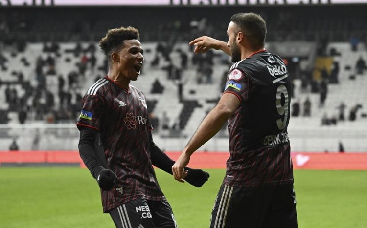 Türkiyə Kuboku: "Beşiktaş" əzmkar qələbə ilə mərhələ adlayıb